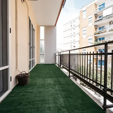 Bed & Breakfast Butterfly Lecce