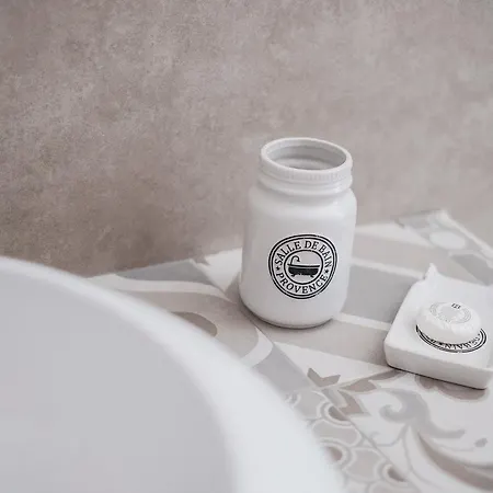 ベッド・アンド・ブレックファスト Butterfly 3*